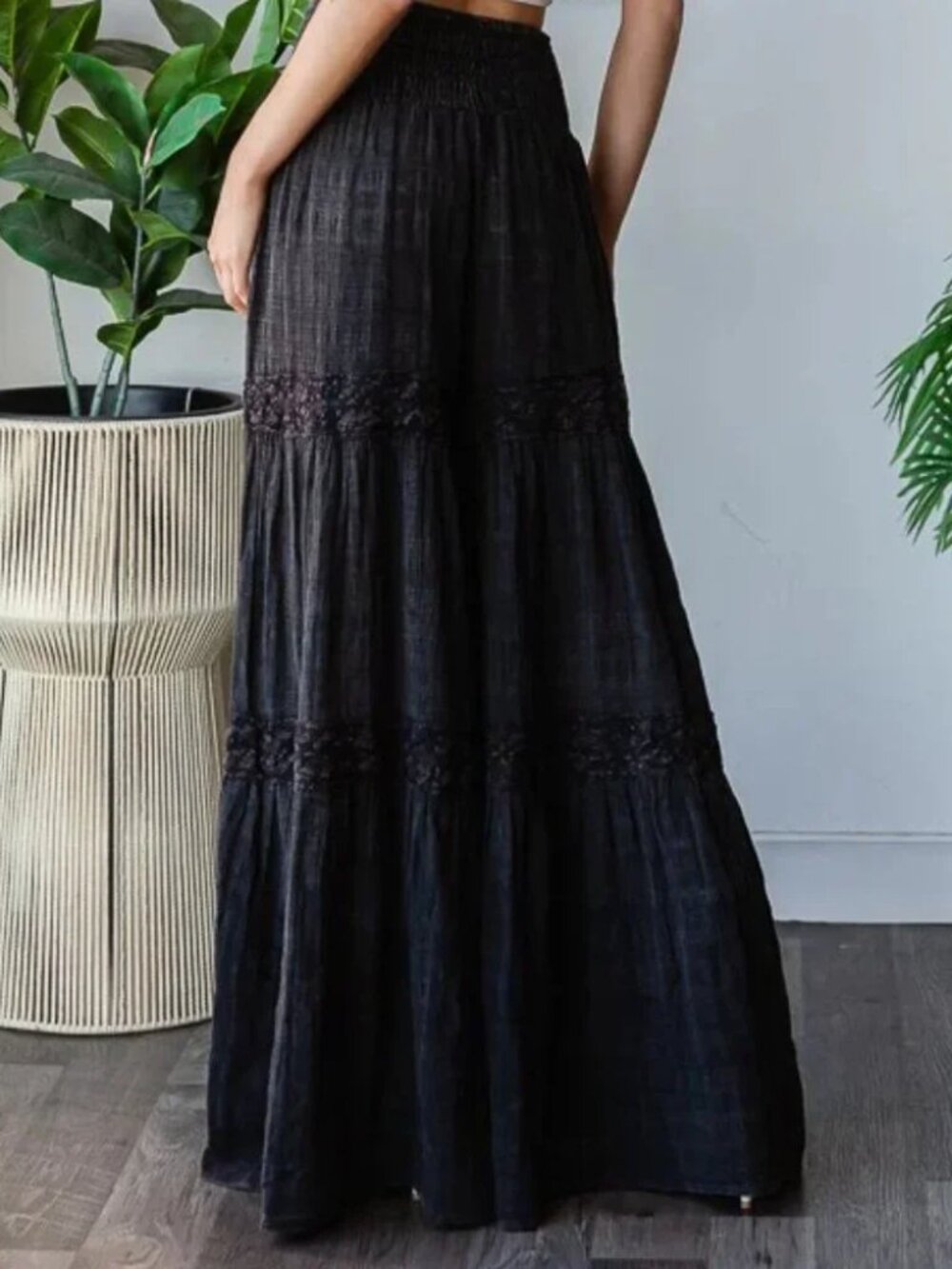 NWOT Oli & Hali Tiered Wide Leg Goth Lace Boho Smocked Pants - Picture 8 of 10
